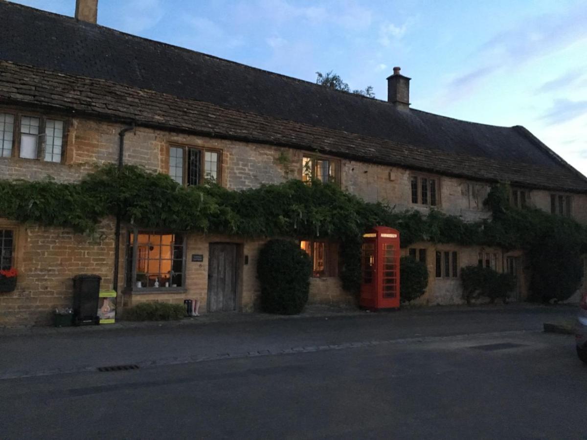 Bed and Breakfast Phelips Arms Montacute Esterno foto