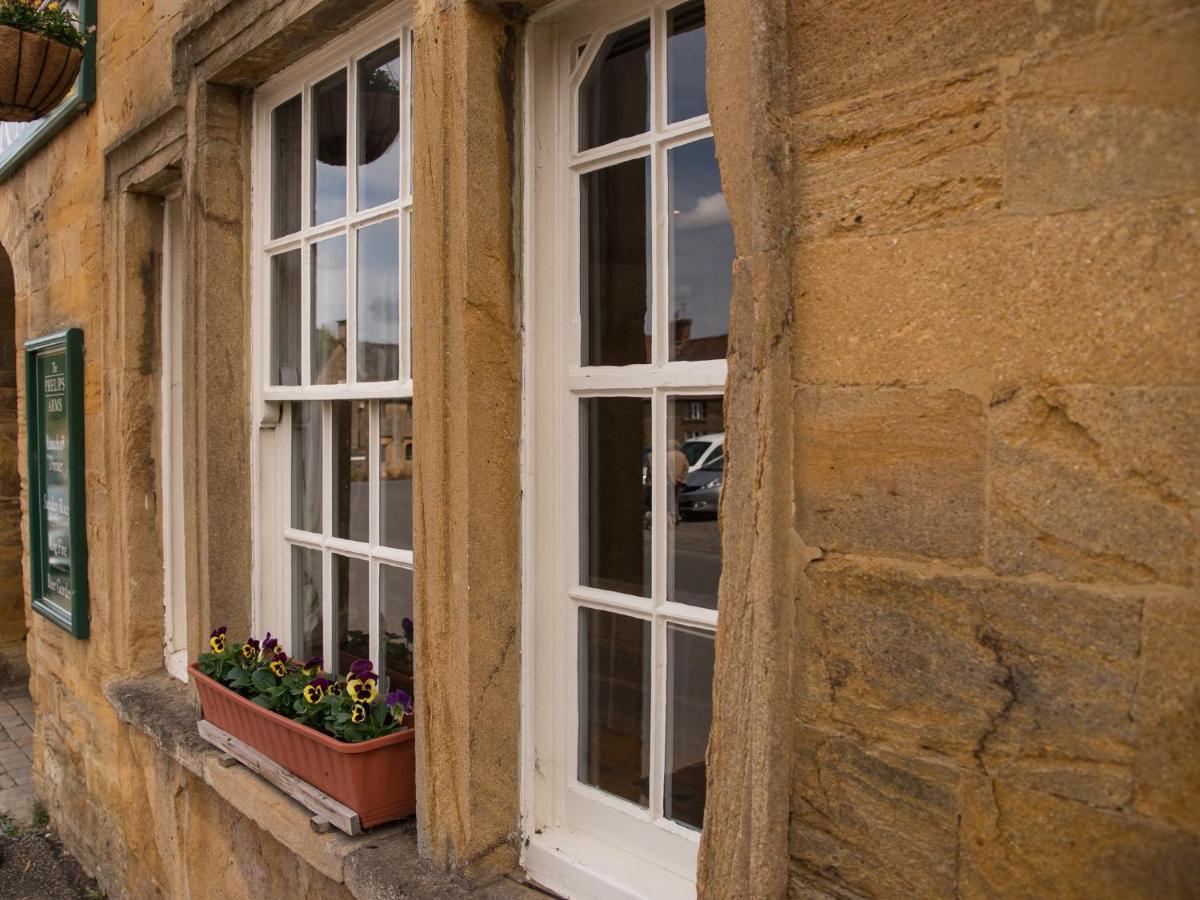 Bed and Breakfast Phelips Arms Montacute Esterno foto