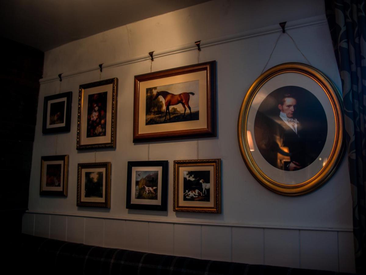 Bed and Breakfast Phelips Arms Montacute Esterno foto